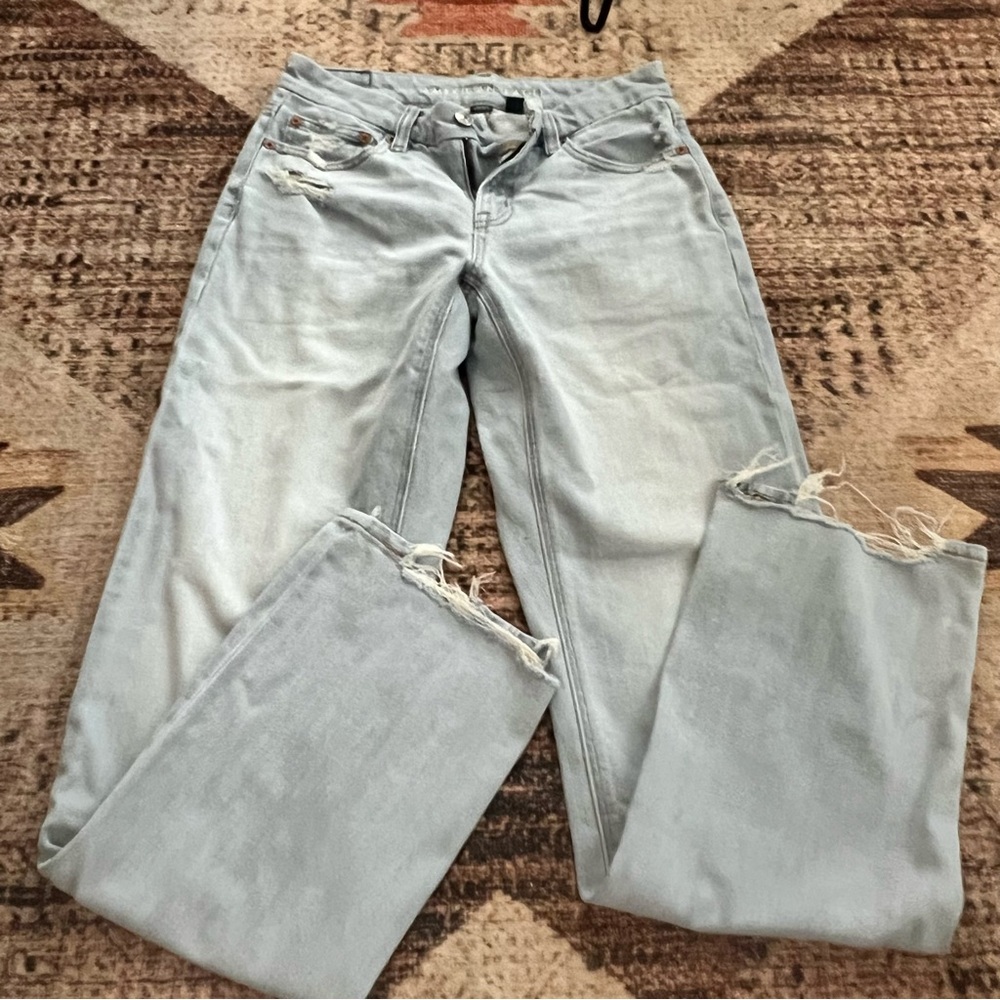 American Eagle Outfitters Light Wash Curvy Straight Leg Denim